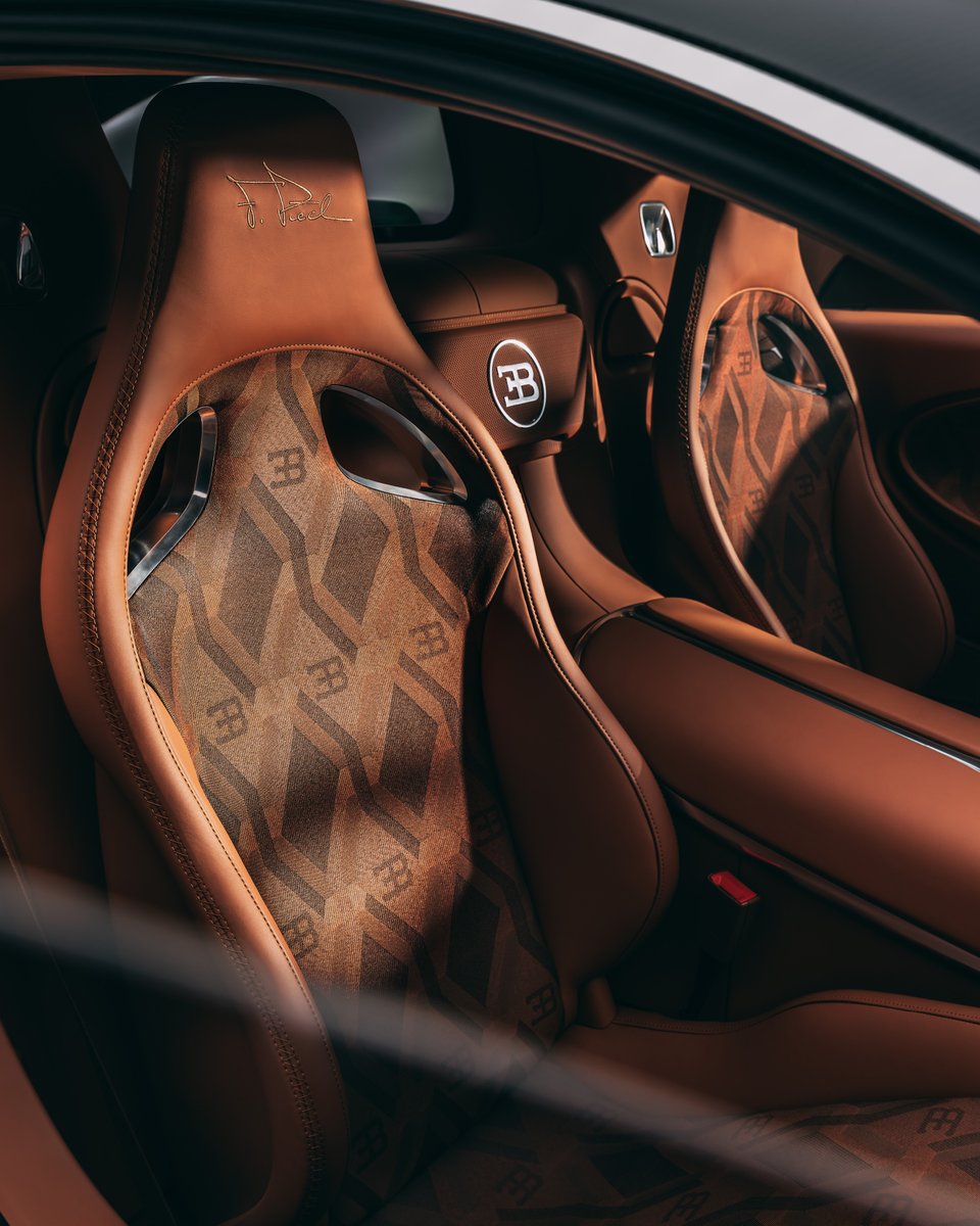 Imagination without limits. Possibility without end. The BUGATTI F.K.P. HOMMAGE by Programme Solitaire – a timeless tribute to a legend. #BUGATTI #SOLITAIRE – WLTP:
