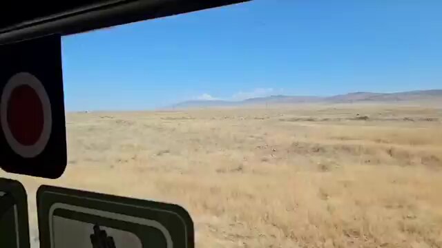 Укбекистаны галт тэрэг нэг иймэрхүү. Манайх үнэхээр хоцрогдож ээ