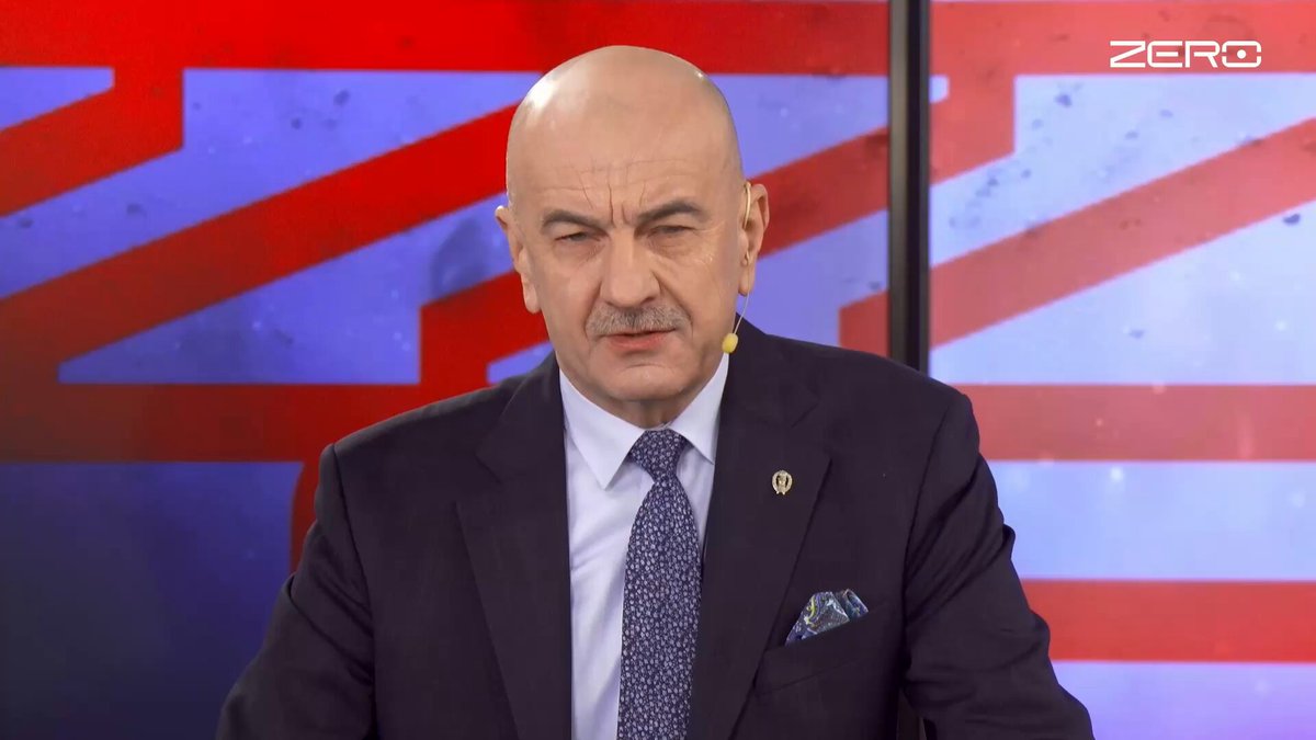 Gen. Rajmund Andrzejczak osobiście dowodził polskimi siłami specjalnymi w prowincji Ghazni w Afganistanie. Dla generała słowa Trumpa o „pozostawaniu z tyłu” są więc wyjątkowo poruszające i krzywdzące. W najnowszym materiale generał Andrzejczak odnosi się do słów prezydenta USA, wspominając jednocześnie żołnierzy poległych w Afganistanie. Wypowiedź Trumpa to ordynarny brak szacunku i godności. Zapraszamy na materiał.