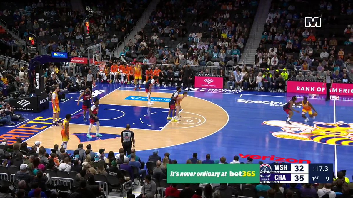 Jamir Watkins just pickpocketed Collin Sexton, then yammed on 7'1" Ryan Kalkbrenner. These are the quality defensive minutes he's here to supply.