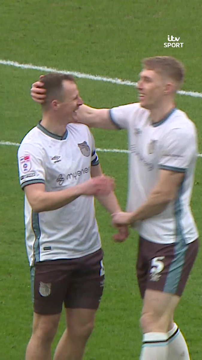Stunning effort from Kieran Green! 🚀 Grimsby Town with four consecutive wins in League Two Grimsby Town F.C. | EFL