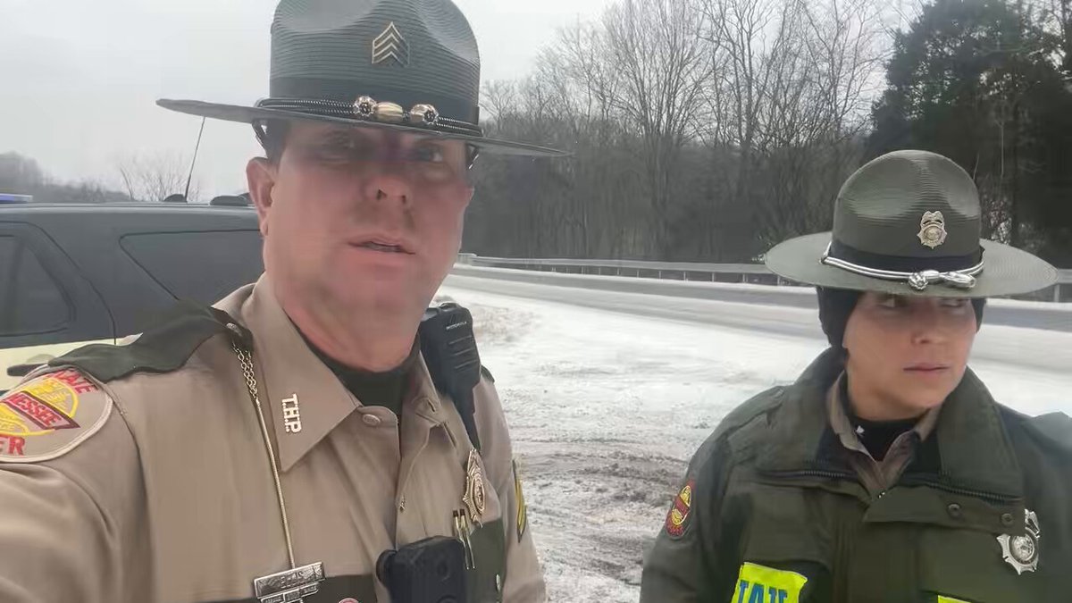 ⚠️Traffic message from Giles County⚠️ Interstate 65 at the 21 mile marker. Anna West one of our Spanish speaking Troopers has a message to put out for our Spanish speaking viewers. #WinterStorm2026