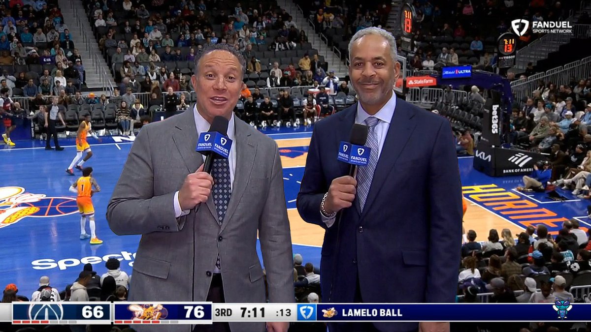 🗣️ Eric Collins: "This is the longest stretch of games that LaMelo Ball has been healthy enough to play uninterrupted in a long while. The Hornets, the Hornets fans, and the NBA in general are seeing the fruits of LaMelo just being healthy and available." 🗣️ Dell Curry: "A lot of talk about 'LaMelo is not starting'... you're not paying attention to what's happening in the big picture, and that's he's available to play on a nightly basis. That changes the landscape of this team..."
