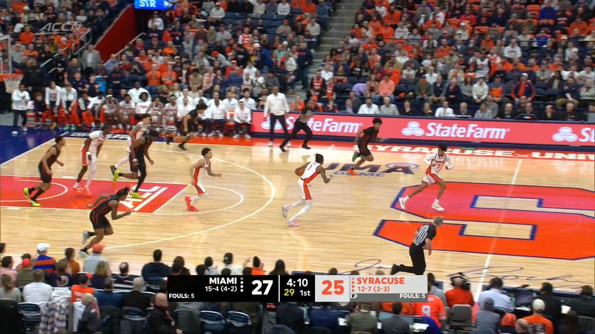 KIYAN ANTHONY POSTER WITH CARMELO IN THE BUILDING 🔥 (Via Syracuse Men’s Basketball)
