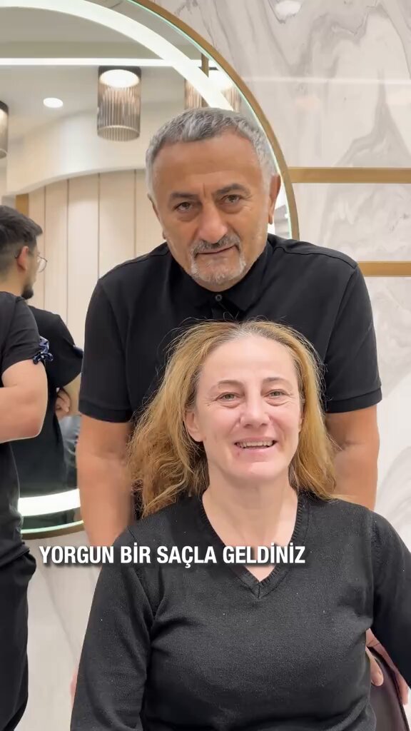 Kuaför Sabit Akkaya, dokunulduğu an kopan yanmış saçlarıyla çaresizlik içinde kapısını çalan müşterisinin feryadına, ezber bozan tek bir hamle ve radikal bir kararla yanıt veriyor.