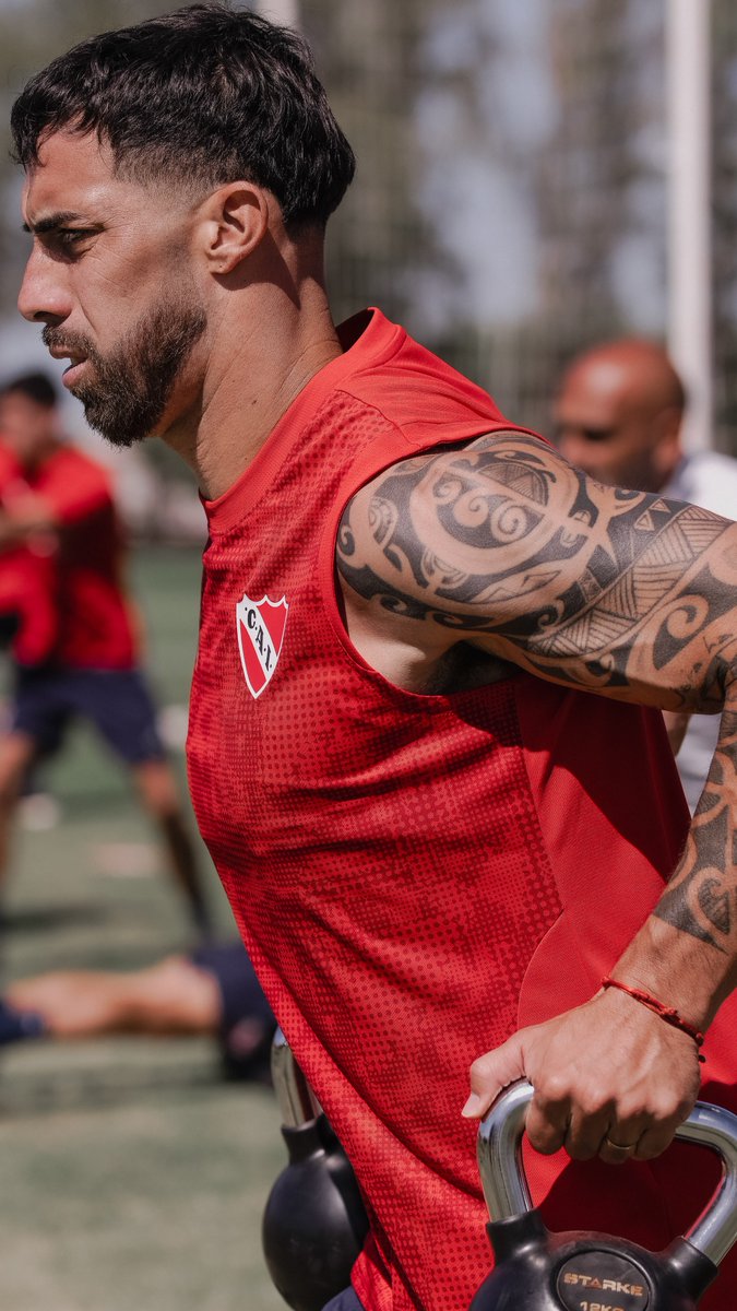 Ya seguimos pensando en el próximo rival. 🔜 Newell's Old Boys #TodoRojo 🔴