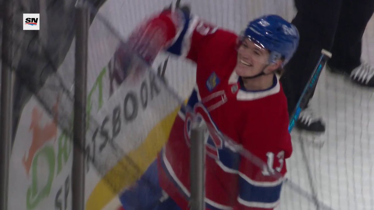 Getting your third goal of the night from THAT ANGLE?! Cole Caufield, you are so good. 🤯 📺: Sportsnet & TVA Sports ➡️