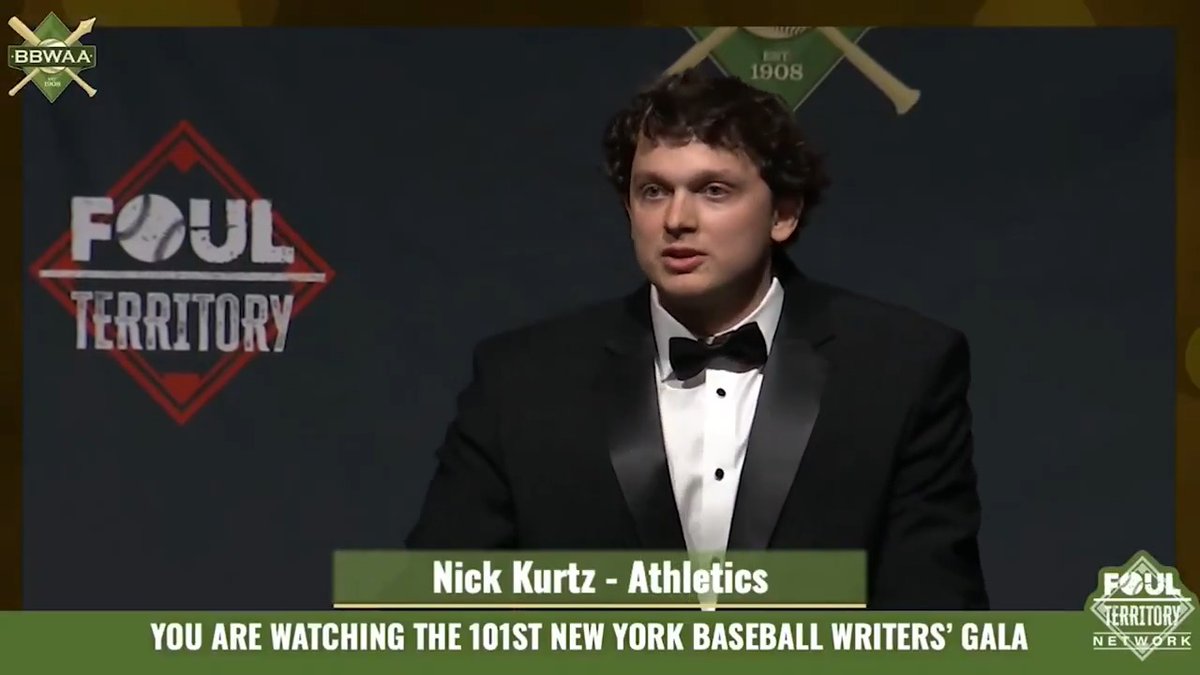 Our very own Ken Rosenthal presents Nick Kurtz with the 2025 AL Rookie of the Year!