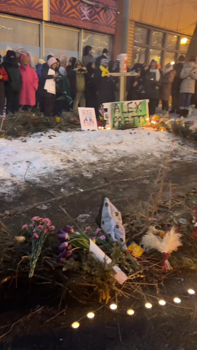 Regardless of which political side you’re on—let’s not leave Christ out of this chaos. With that in mind, I led the protesters gathered at the place where Alex Pretti died in praying for peace in our city and the repose of his soul. Beneath the anger and polarization, there are real people living out the consequences of the war on the Social Kingship of Jesus Christ. #AlexPretti #iceout