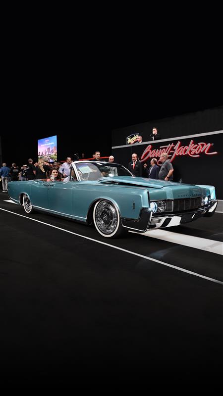 Light Blue Pearl and sold for seven figures! This custom 1966 Lincoln #Continental convertible just delivered a million-dollar moment on the block. #Lincoln