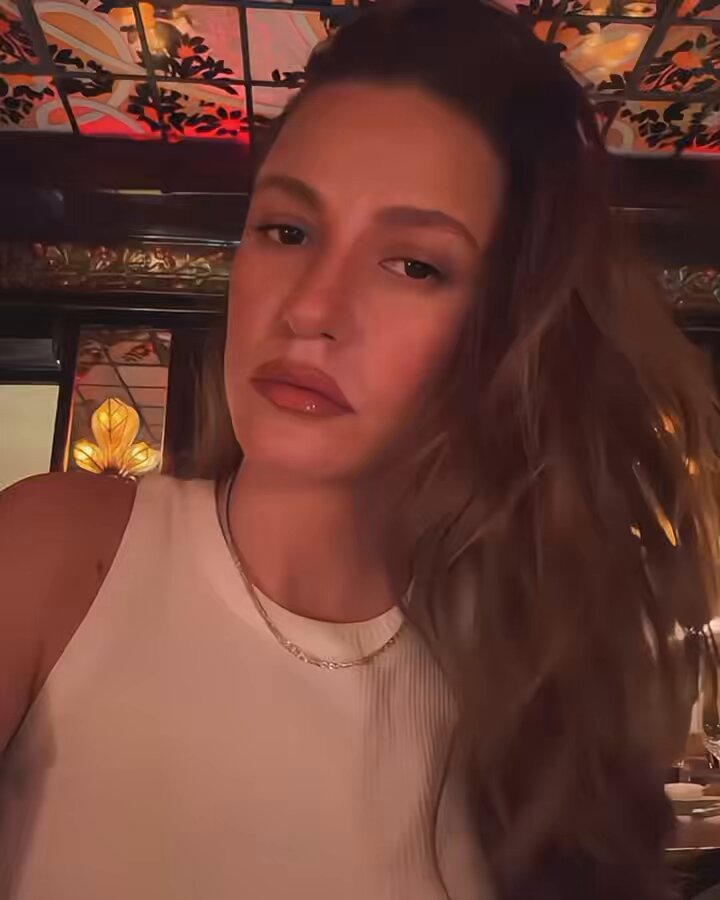 hayatından toksik insanları çıkardıktan sonra kızlar