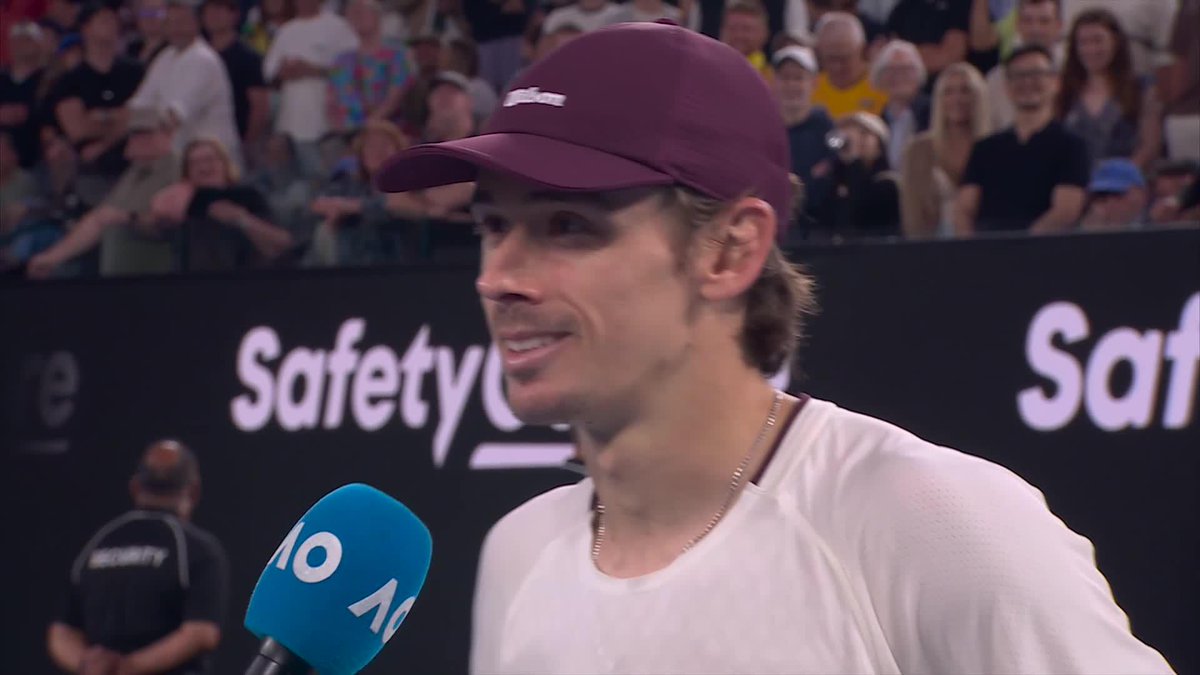 Alex de Minaur after his win over Bublik “I don’t know if Katie is still in the building but we had a little discussion. I hope I didn’t get you in trouble..”😂 Alex: “In trouble? No it’s all chill.. She trusts me & trusts my judgement” 😂