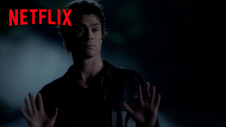 La mejor forma de celebrar que 'Crónicas vampíricas' está disponible es con el primer encuentro de Damon y Elena 🩸