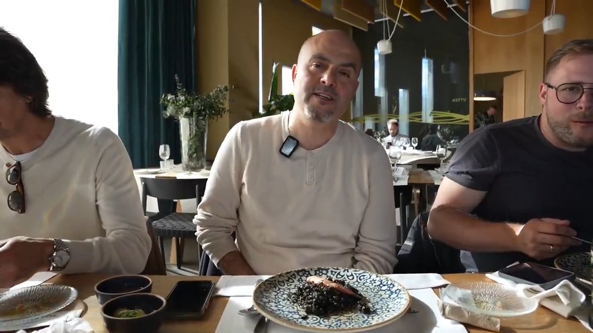 😋 La Liga Experience kapsamında sıra yemekte 👉 𝐏𝐚𝐞𝐥𝐥𝐚 LALIGA &amp; #LALIGAEASPORTS &amp; Murat Fevzi TANIRLI