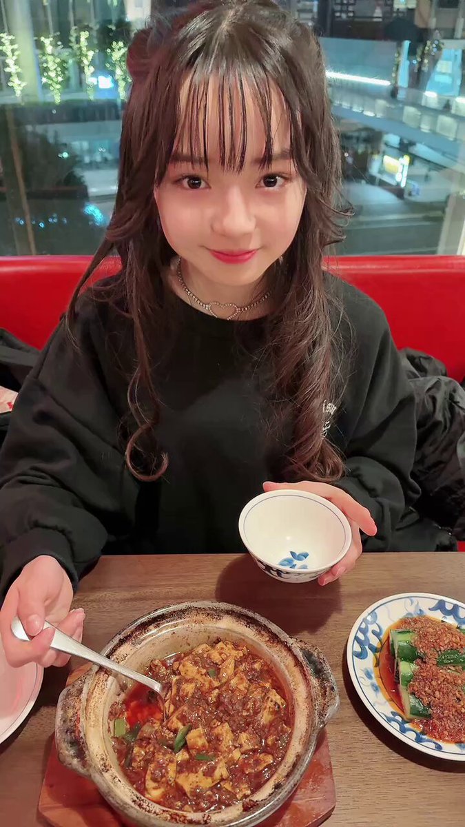 食べに行ってきたよー🥰💕 本当に嬉しくて😆🎶 東京帰りはこれだね✨ めちゃ美味しかったです😋🙏 おいしいものは幸せな気持ちにさせてくれるね😄❣️ #月咲らん #至福の時間