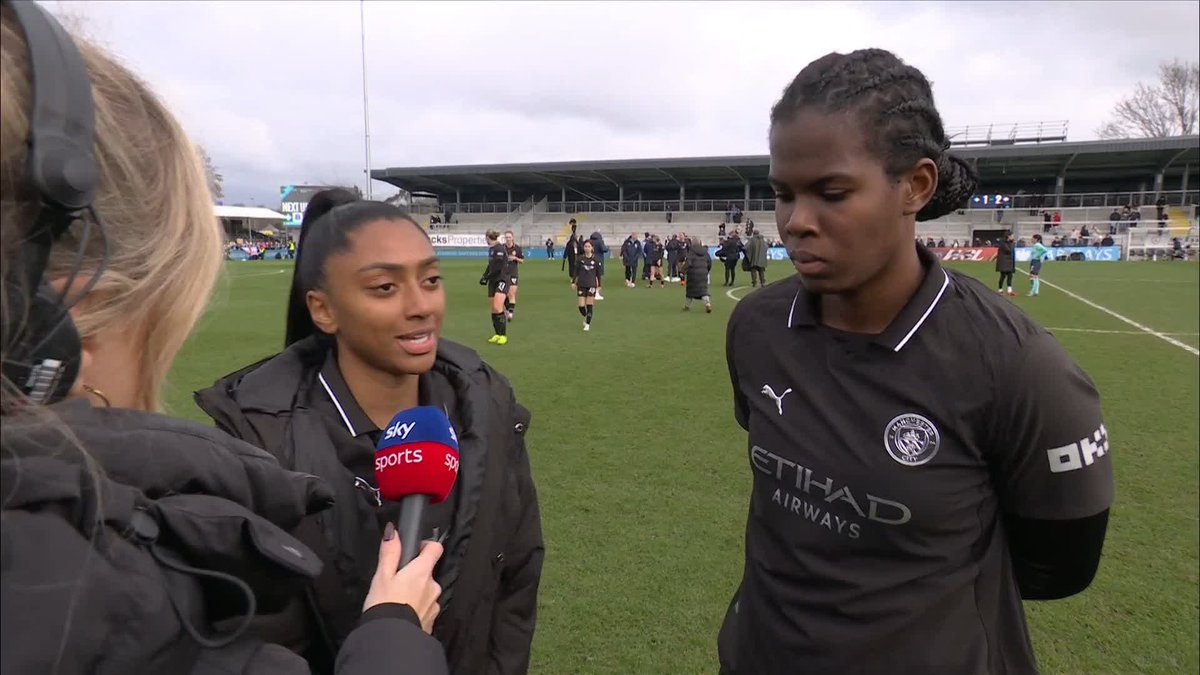 "It's amazing to be in this position but it's not done yet" 🤝 Kerolin and Bunny Shaw react to Chelsea's defeat to against Arsenal yesterday 💭