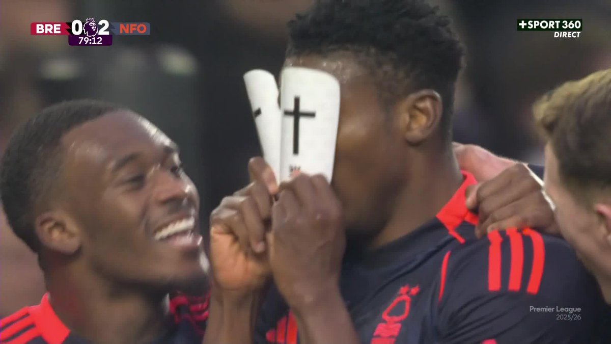🚨🇳🇬 Taiwo Awoniyi with an incredible solo goal today for Nottingham Forest against Brentford 🤯
