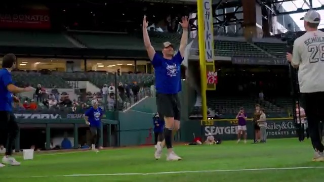 Wiffle ball and baseball are not the same ๐คฃ