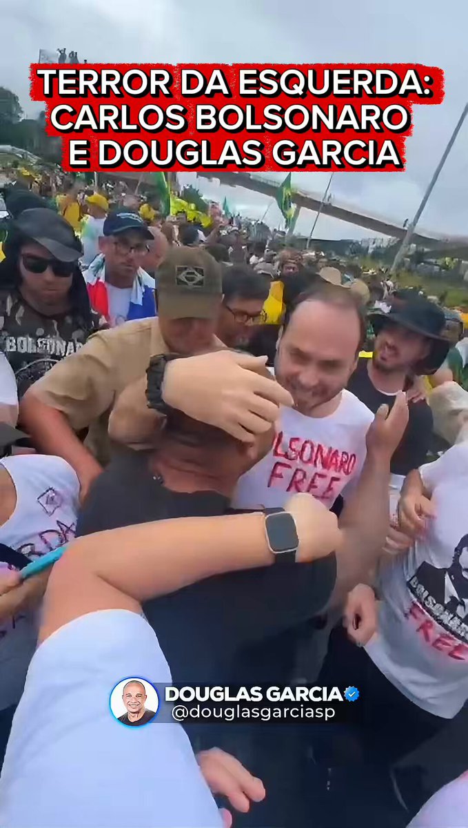 Essa caminhada também é pela liberdade do maior líder da direita da história recente. Jamais deixaremos de lutar por Jair Bolsonaro. Obrigado Carlos, pela coragem e determinação mesmo em meio a tantas adversidades.