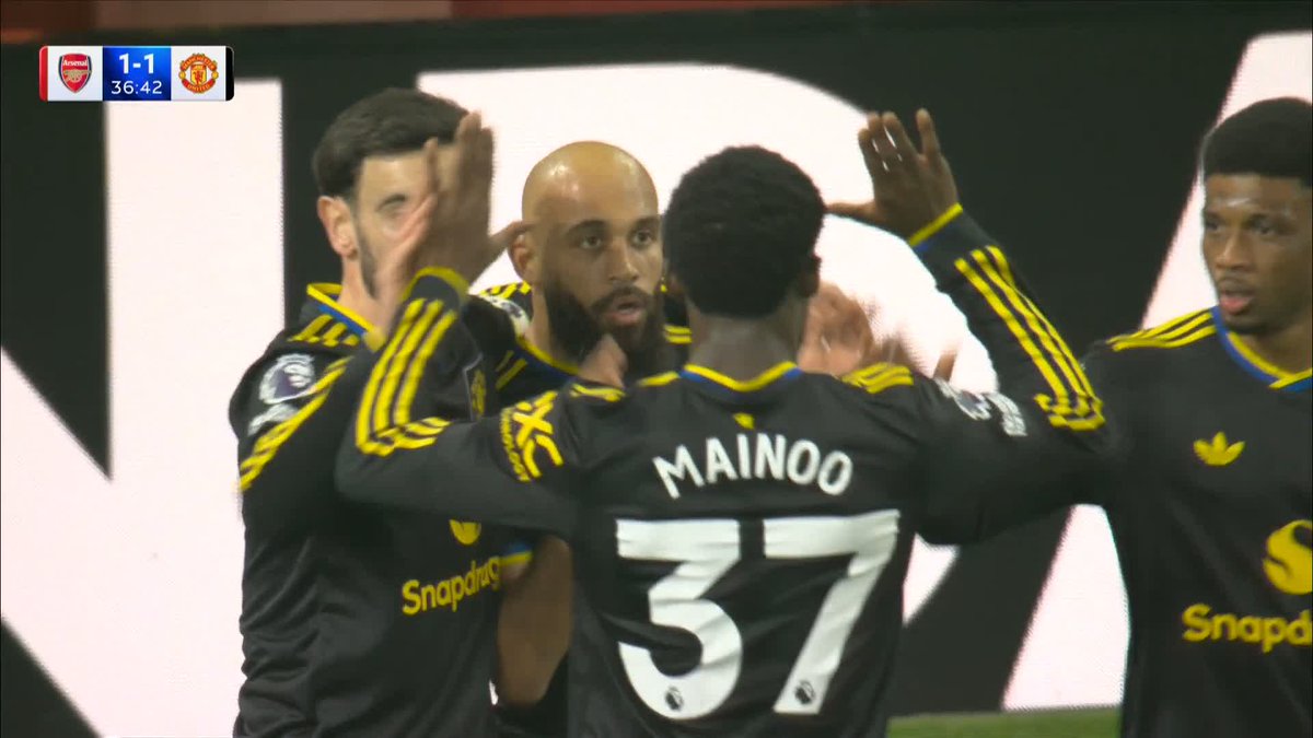 Bryan Mbeumo equalises for Manchester United! 👊