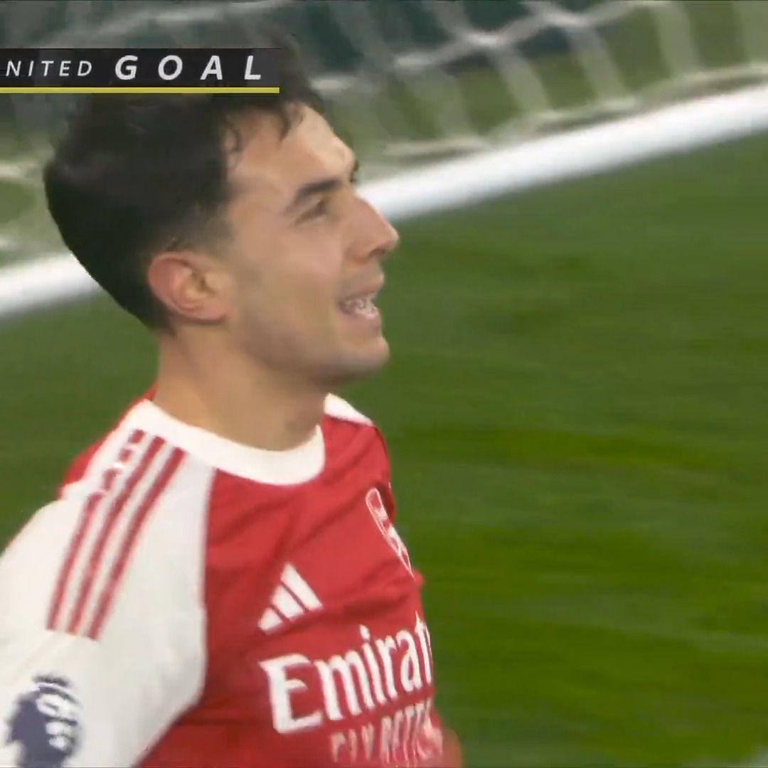 MAN UNITED ARE RIGHT BACK IN IT. An Arsenal mistake gifts Bryan Mbeumo the equalizer!