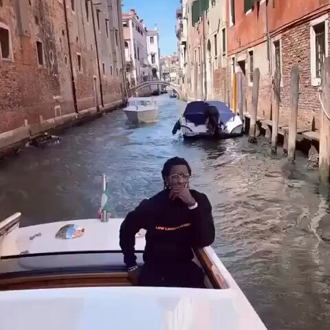 Young Thug on a boat in Venice (2020)