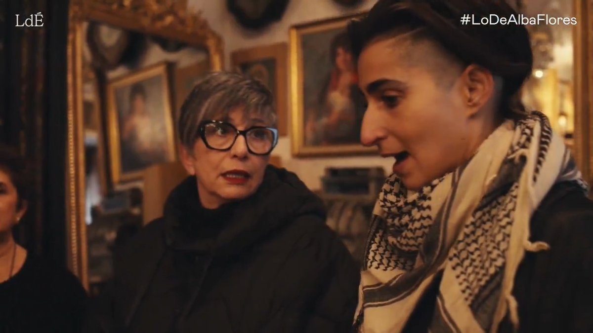 Alba se encuentra con su madre. Y la charla que tienen es pura magia. “Yo estaba enamorada de él”. #LoDeAlbaFlores