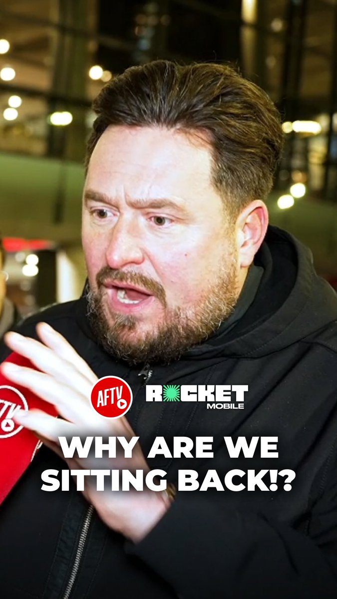 Instead of going to kill the game, we just chose to...sit back!? 💀 Get unlimited data, calls, and texts for just £16 a month! Switch now to Rocket Mobile 👉 #ad UK only. T&Cs apply. #FanCams