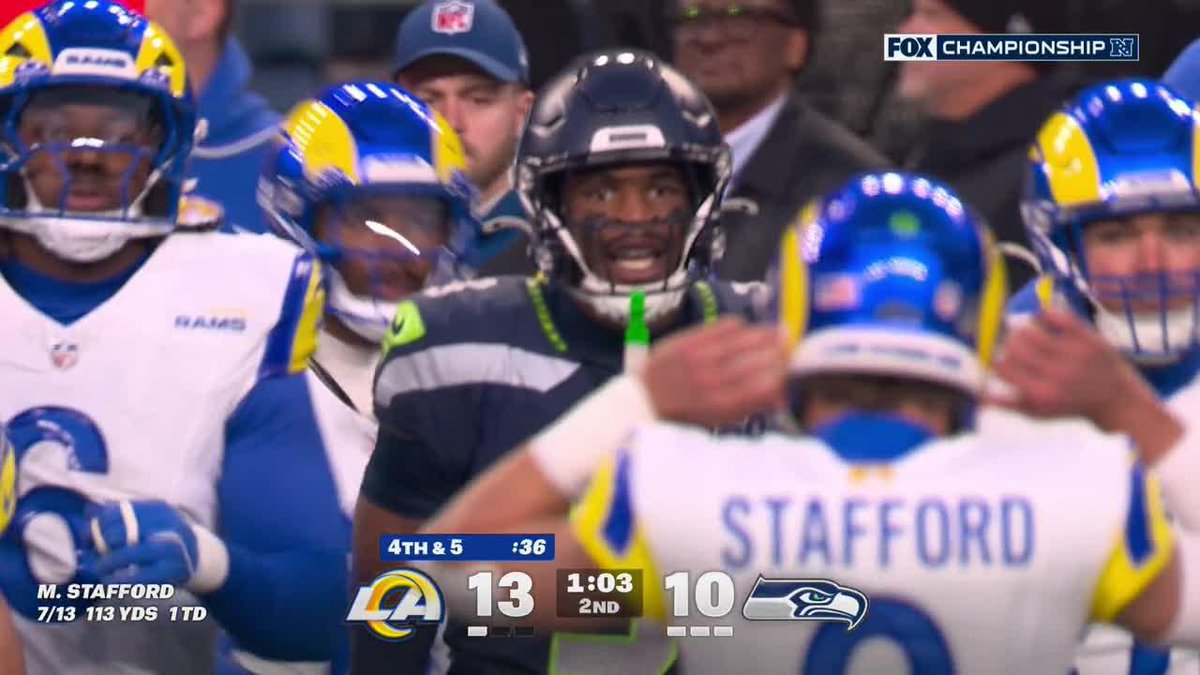 Emmanwori let Stafford know after he forced this incompletion 👀 (📺 FOX)