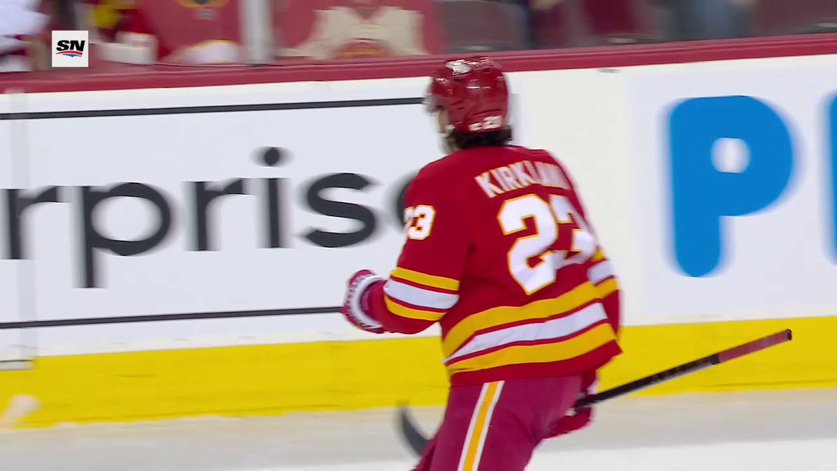 Hang on to that puck! 🔥 That's a first NHL goal for Hunter Brzustewicz!