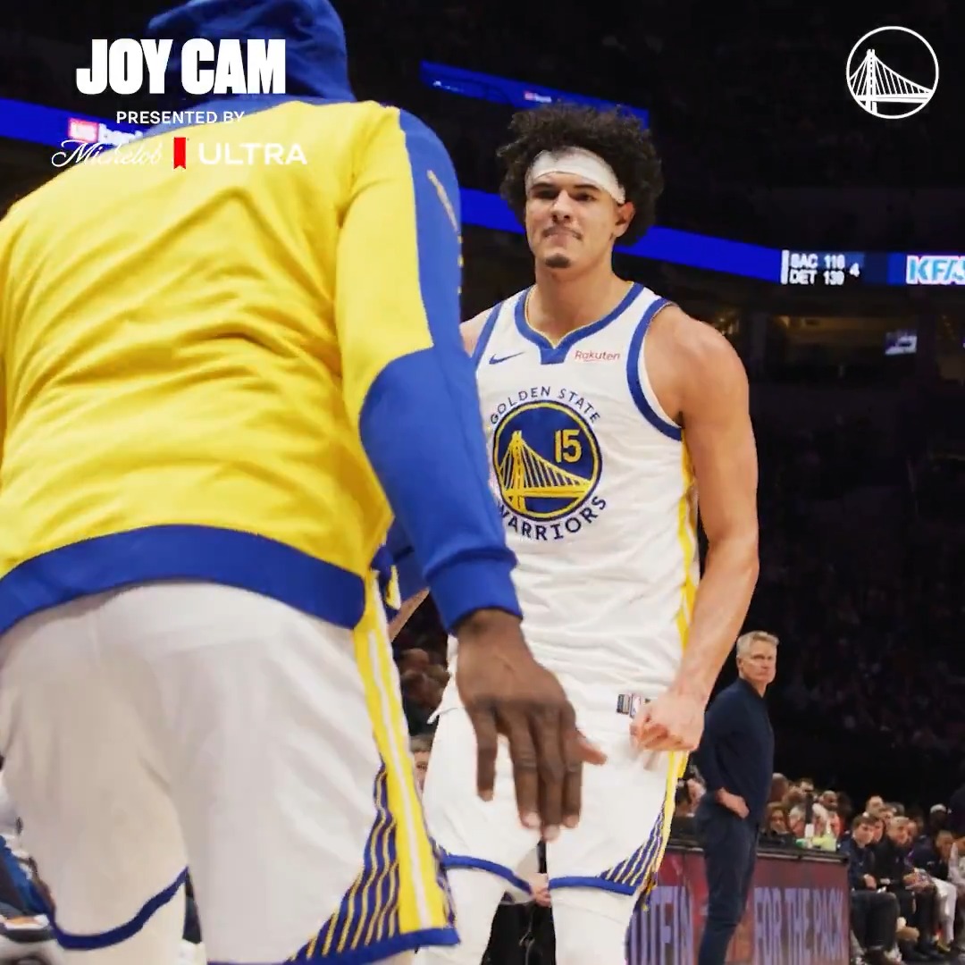 The triple had everyone on their feet 🙌 Michelob ULTRA || Joy Cam