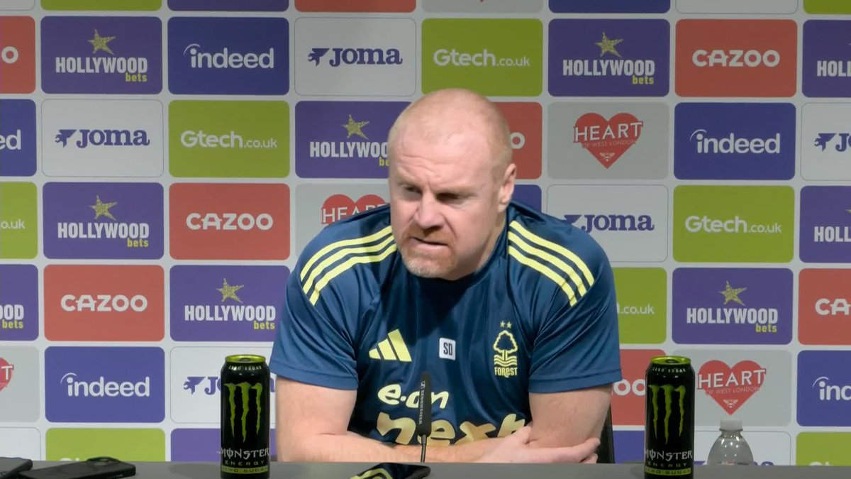 ''It's unfathomable to me common sense is not very common'' Sean Dyche on the Premier League allowing towels to dry balls for throw-ins despite this being banned in the EFL 🤔