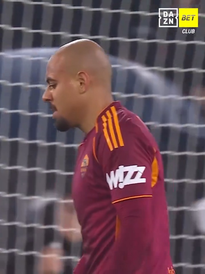 Che errore di Malen ๐คฏโ #RomaMilan #SerieAEnilive #DAZN