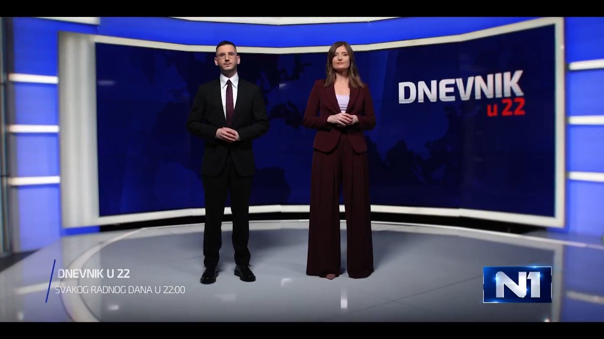 Vesti nikad ne staju. Ali se u 22 sata na N1 podvlači crta. Od 26. januara, Dnevnik u 22 - dinamičniji i kraći. Nove rubrike. Novi izgled. Isti cilj - da se informišete o stvarnom i virtuelnom svetu. Kroz pregled najvažnijih događaja svakog radnog dana od 22 sata vode vas Filip Lukić i Ivana Terzić.