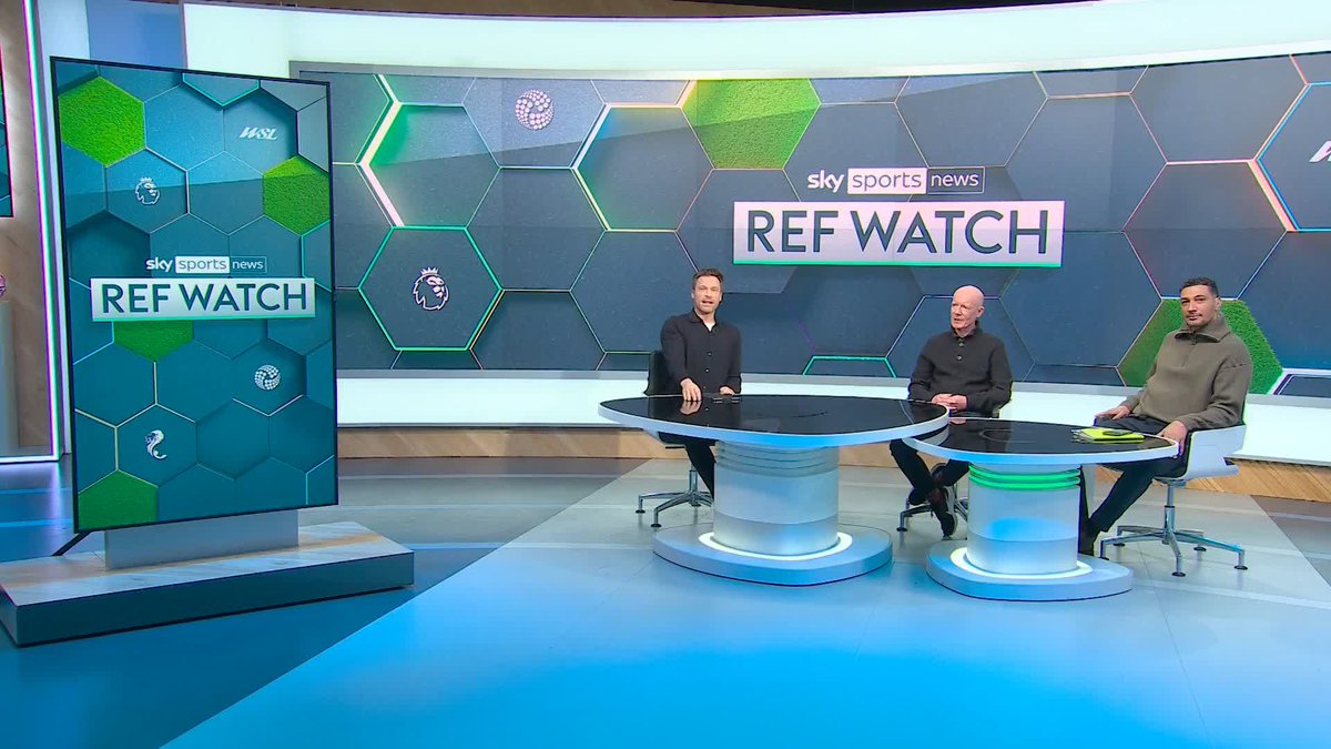 The Ref Watch team react to Celtic's red card in their 2-2 draw with Hearts ⬇️