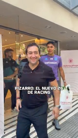 EL NUEVO REFUERZO DE RACING, CON DORSAL CONFIRMADO: Damián Pizarro salió de la revisión médica luciendo el número 26.