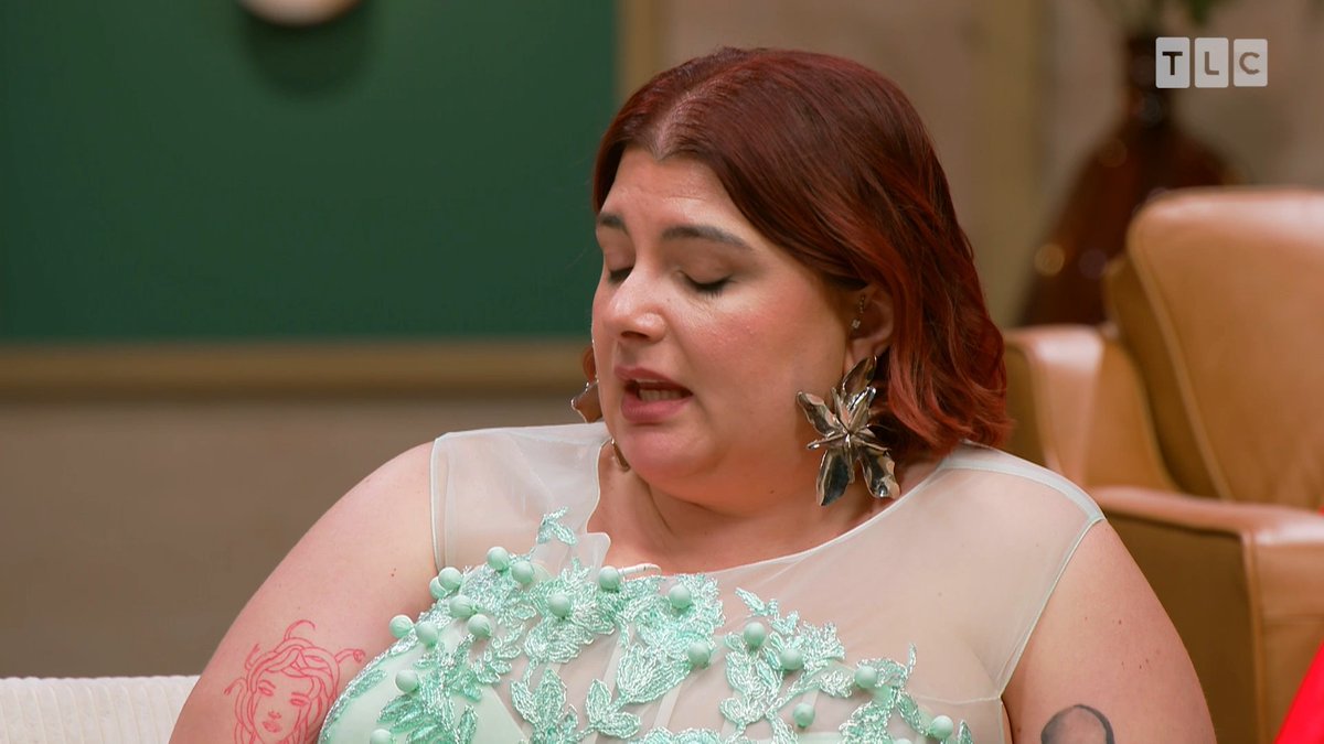 Wait... WHAT?! 😮 Manon drops a major announcement at the #90DayFiance: The Other Way Tell All. It all begins TONIGHT at 8P.
