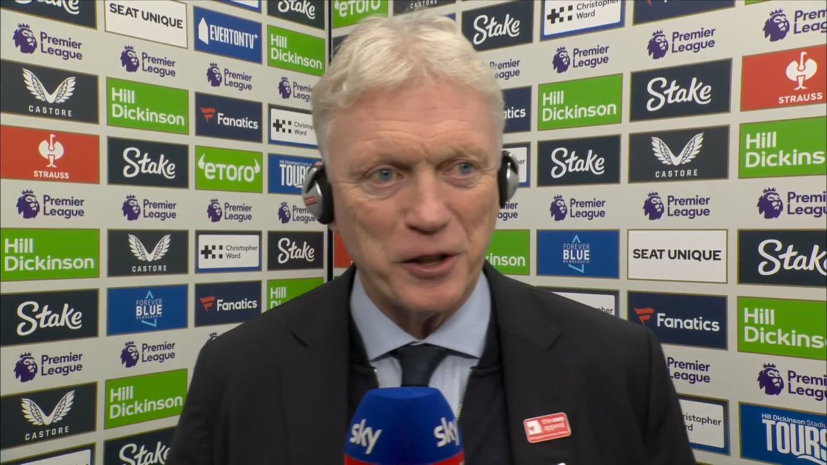 "If you've just won AFCON, you're probably expecting a couple of days off!" 😅 David Moyes on the returns of Iliman Ndiaye and Idrissa Gueye into the Everton starting lineup 🔵