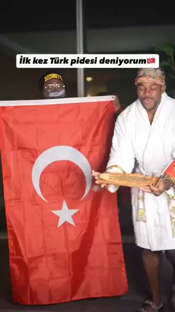 İlk kez Türk pidesi deniyorum Ağzının tadını bilenler :))