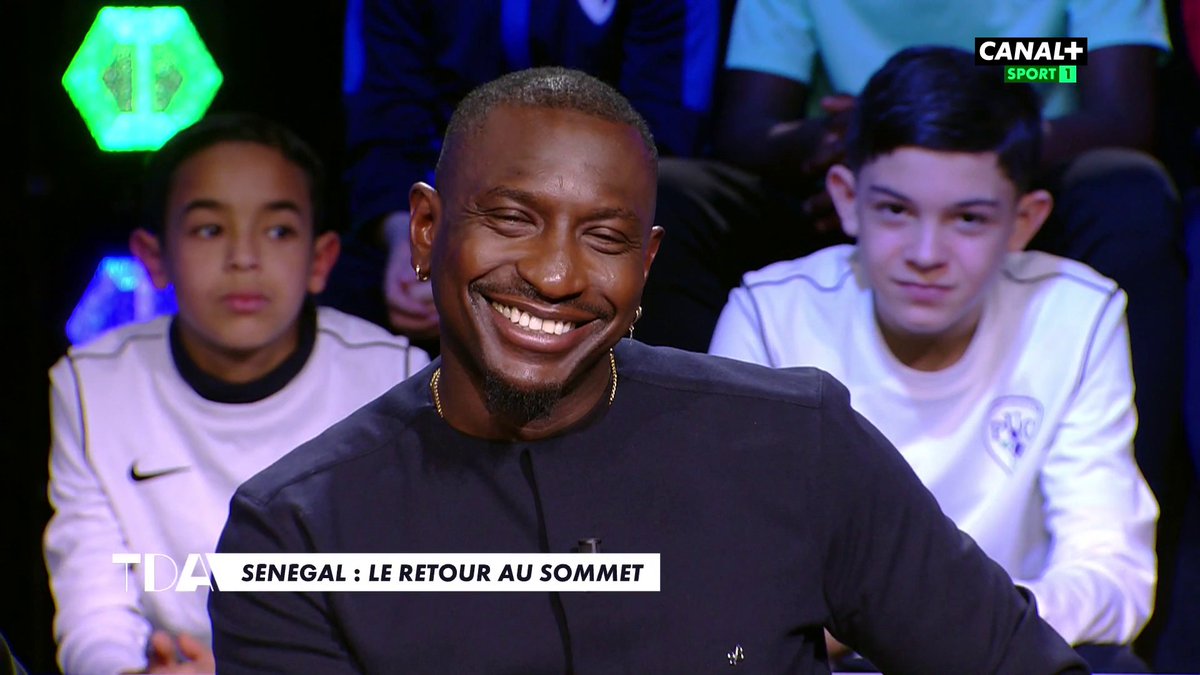 #TDA 🌍 : Mamadou Niang raconte sa conversation avec Sadio Mané qui a abouti au retour des Lions sur la pelouse lors de la finale malgré un grand sentiment de frustration 🇸🇳