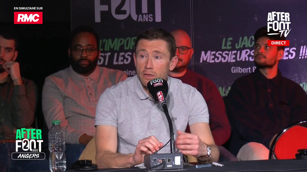 ๐ฃ๏ธ "L'OM et De Zerbi sont de mauvais communicants qui se cherchent des ennemis imaginaires. Lร , ce sont les journalistes. Il met en danger son groupe et ses joueurs, ร l'inverse de Luis Enrique qui les protรจge avec sa communication 'paratonnerre'", estime Florent Gautreau.