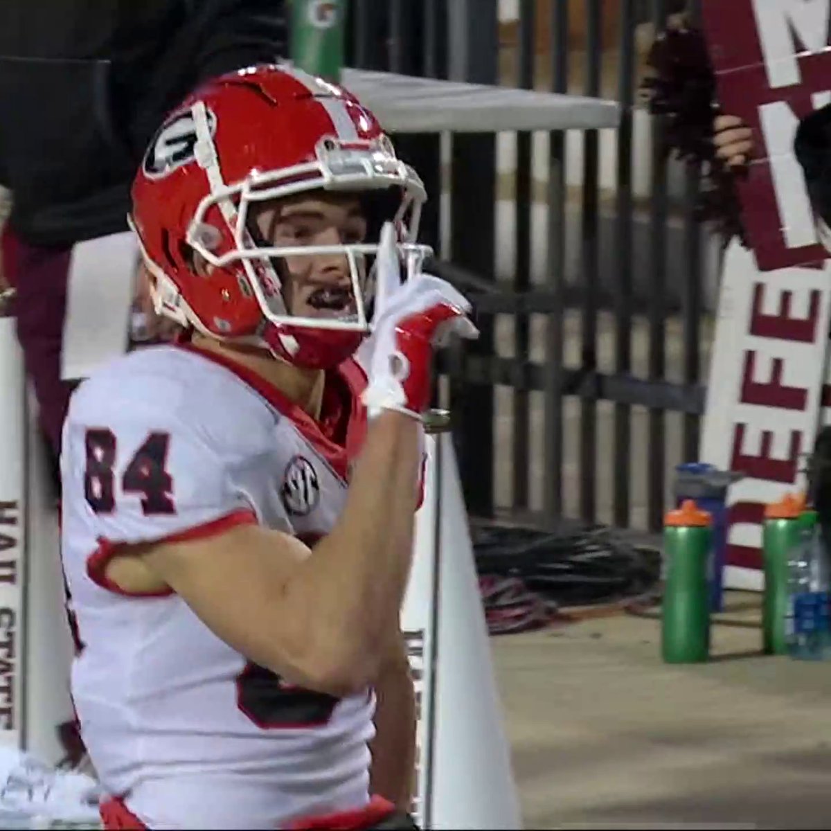 This cold weather reminded me of this cold ass game in Starkville back in ‘22… missing college football already smh