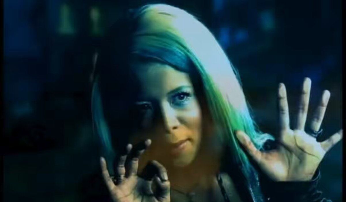 Kelis ‘Get Along with You’ (1999) ✨🌚