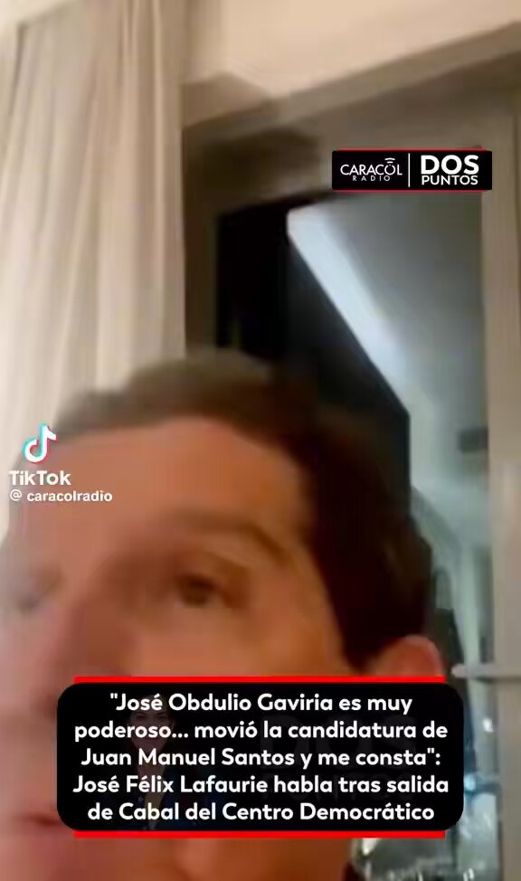 Se los dije a algunos desde hace días!! Álvaro Uribe Vélez no es culpable de los movimientos del Centro Democrático ! Siempre ha sido el santista sorista, Jose Obdulio Gaviria , y que ahora quiere poner a Pinzón! Puso a Santos, a Duque, a Petro y ahora quiere poner a Pinzon! FIN DEL COMUNICADO