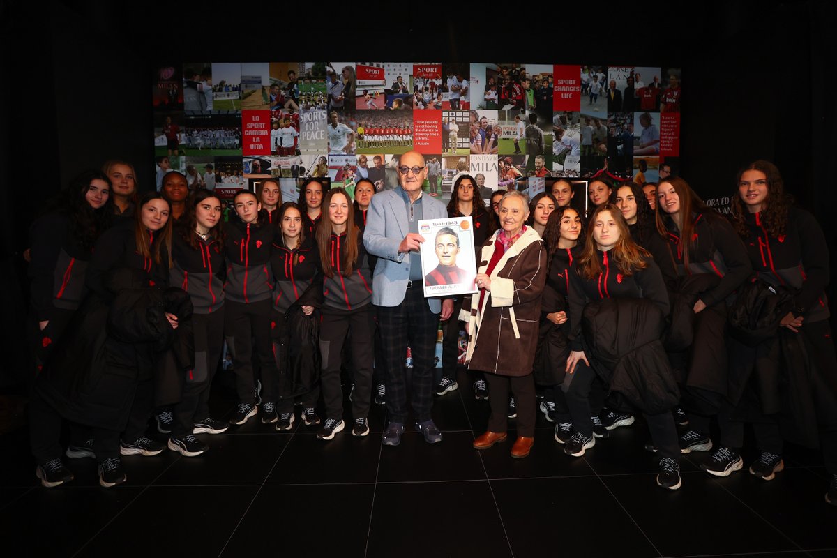 On Holocaust Memorial Day, Fondazione Milan reflected with the Women’s Primavera and Gariwo Foundation on the Righteous in Sport. We honoured former AC Milan player Ferdinando Valletti with a commemorative sticker, now on display at the Mondo Milan Museum.