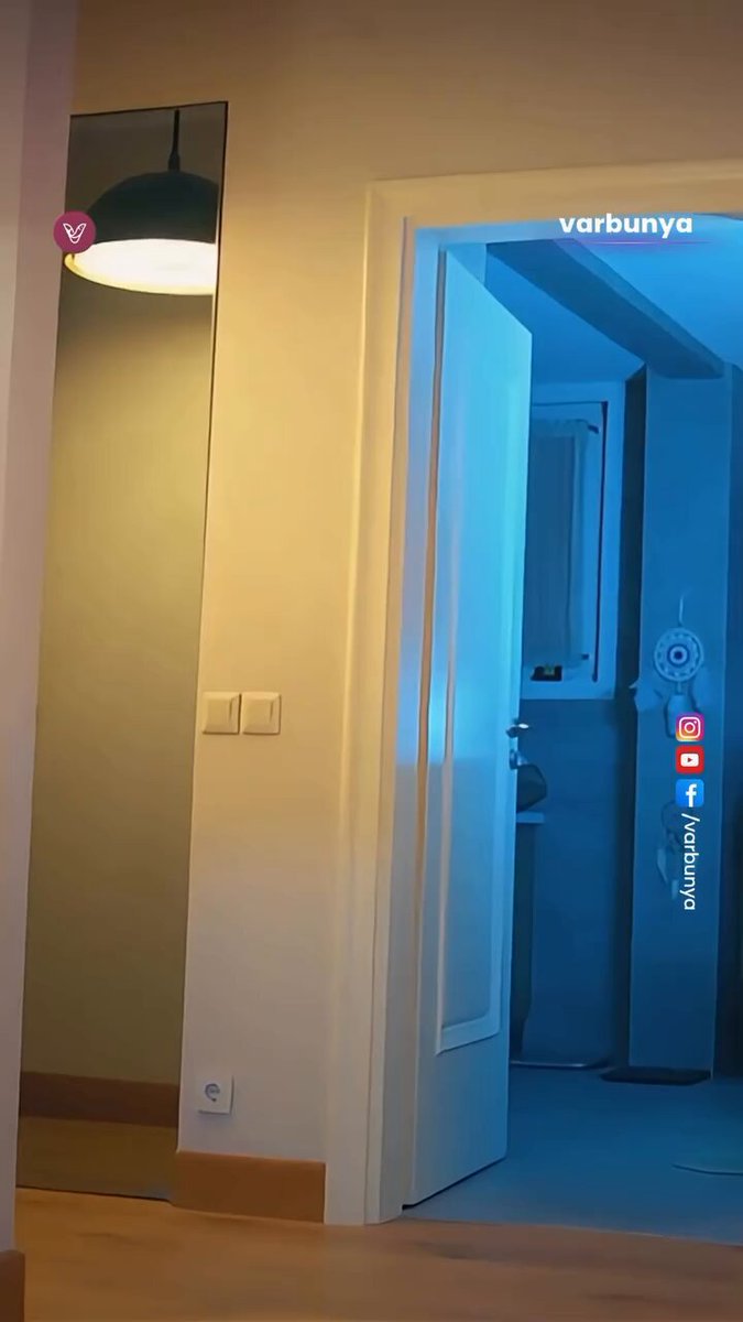 Gördüm ikisini de.