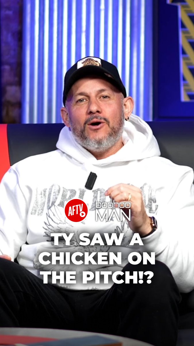 There was a chicken on the pitch, but no one noticed 𝐄𝐗𝐂𝐄𝐏𝐓 𝐓𝐘!? 😬🪿 🤑 Use code ‘AFTV10’ for an EXTRA 10% OFF all boohooMAN menswear, excluding selected lines: #ad #BiasedPremierLeague