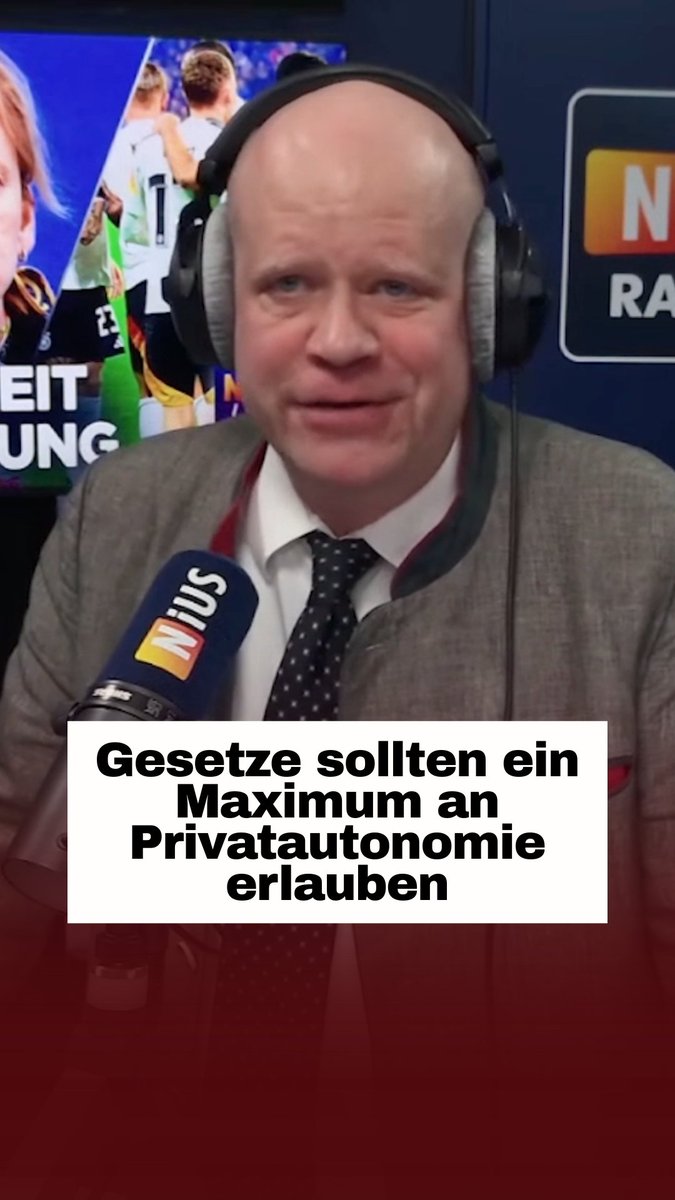 Bei uns haben Gesetze durchweg den Zweck, künstliche Sachzwänge zu schaffen, die normalerweise nicht da wären, irgendwelche Dinge zu verteuern, weil der Staat sich überlegt hat, die Leute soll jetzt so ein Auto kaufen und nicht so eins. Und jetzt sehen wir eben ganz konkret an dieser Frage. Ja, die Politik glaubt eben, ihre Leute irgendwie umerziehen zu müssen in dem einen oder anderen Sinne. Die sollen jetzt fleißiger werden. Das hatten wir ja analysiert. Also die Leute würden sehr fleißig arbeiten, wenn sie irgendwas davon hätten. Es wird aber eben alles weggesteuert, deswegen lohnt es sich in der Regel nicht.