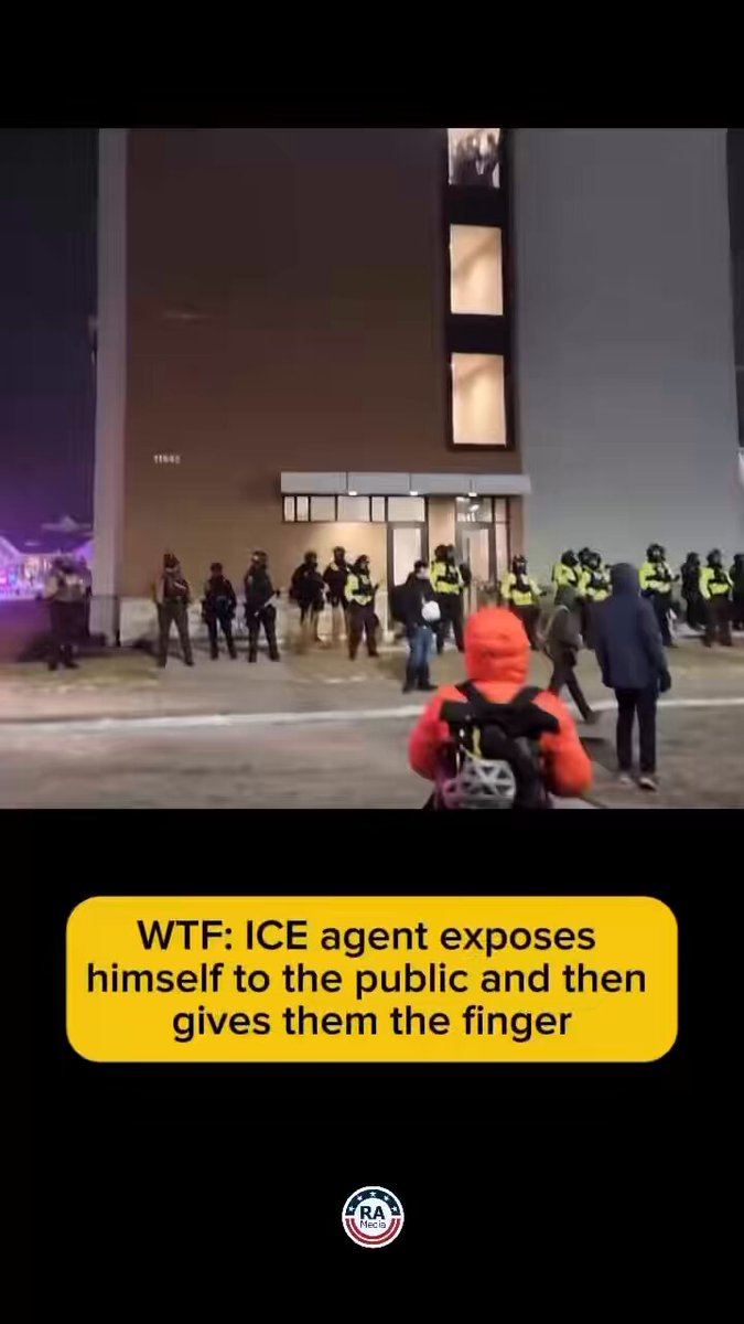 Trump ICE goon moons protestors Best of the the best, this bunch. A real serious operation🎪 (H/T Really American 🇺🇸)