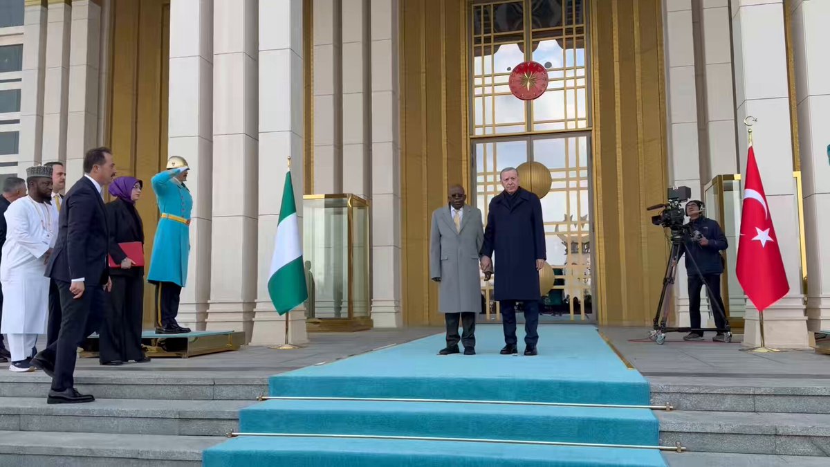 Mr President missed his step very briefly and has continued his Bilateral meetings with President Recep Tayyip Erdoğan. A live press conference is happening immediately after the bilateral.